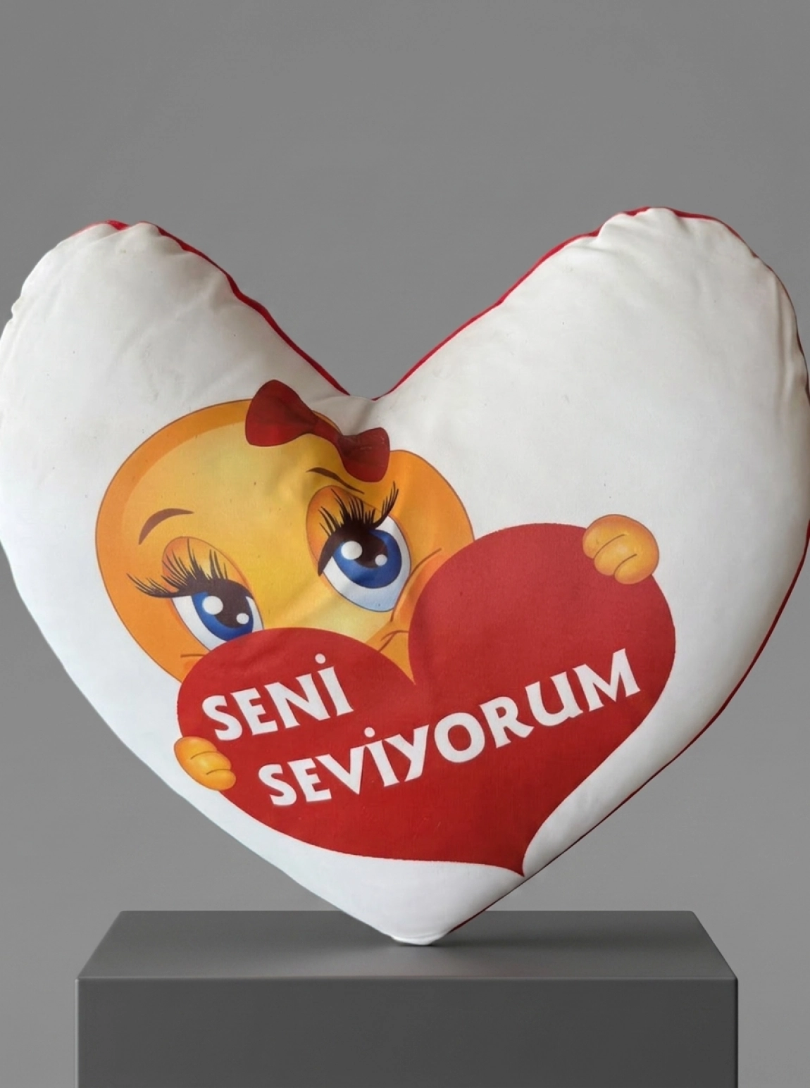 Kalp Yastık