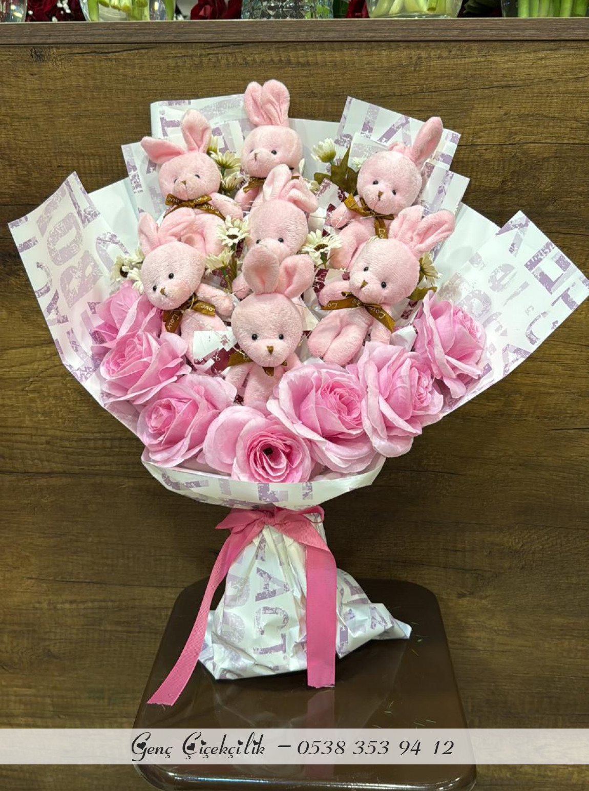 Pembe Tavşanlı Buketimiz