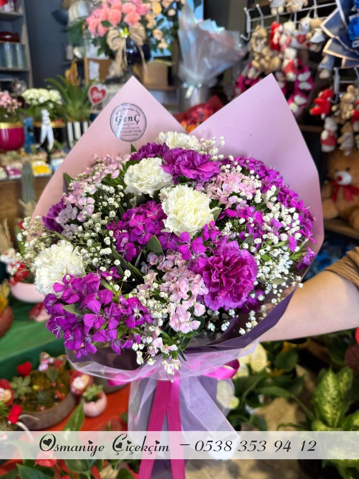 5 Karanfil Hüsnü Yusuflu Buket