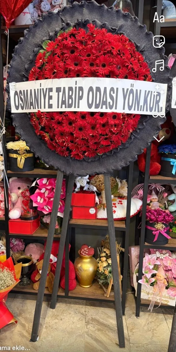 Cenaze Çelenk