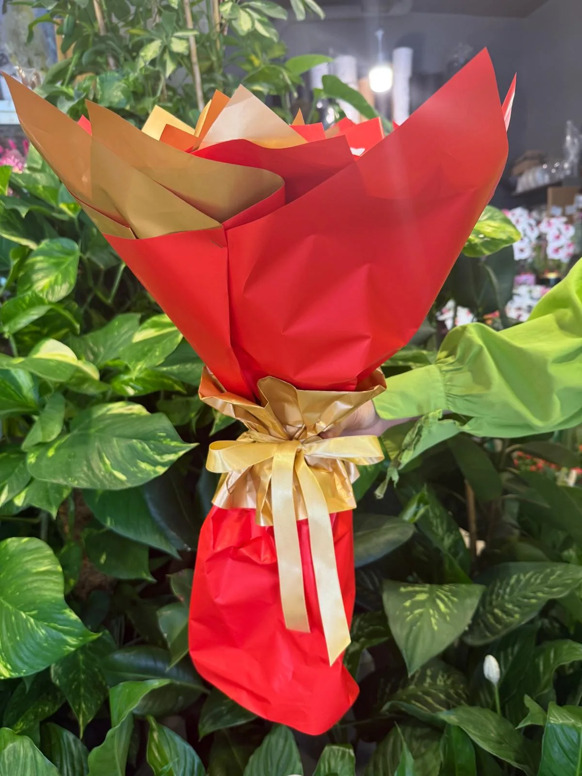 Işıklı Kelebek Buketi