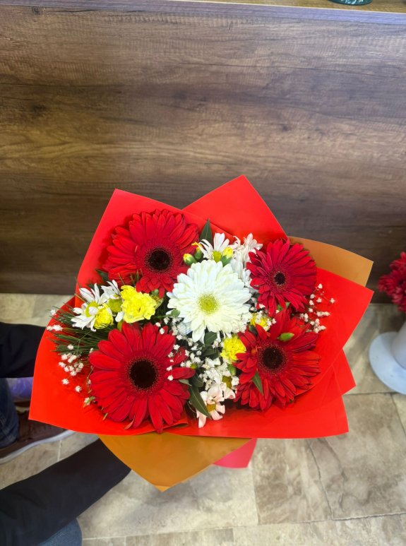 Kırmızı Gerbara Buketi