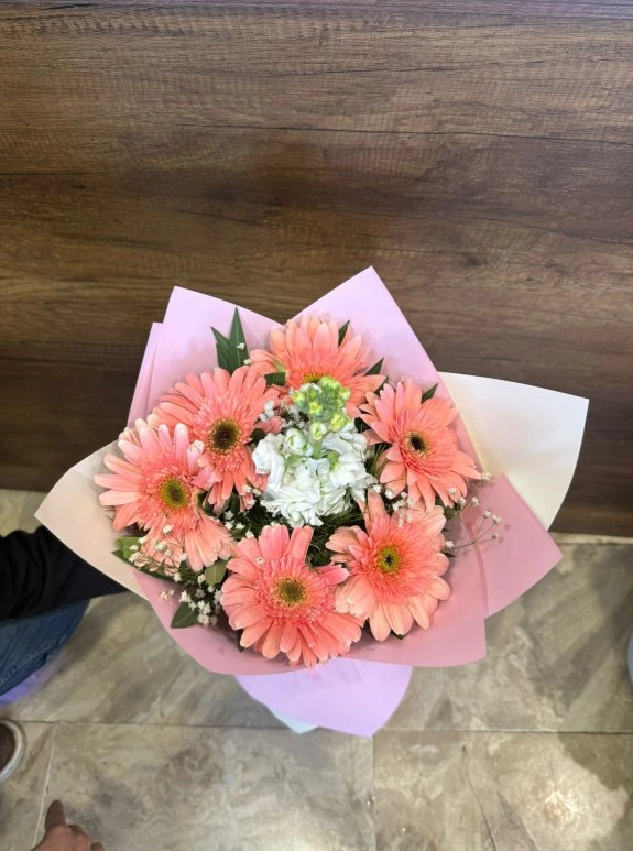 Renkli Gerbara Buketi