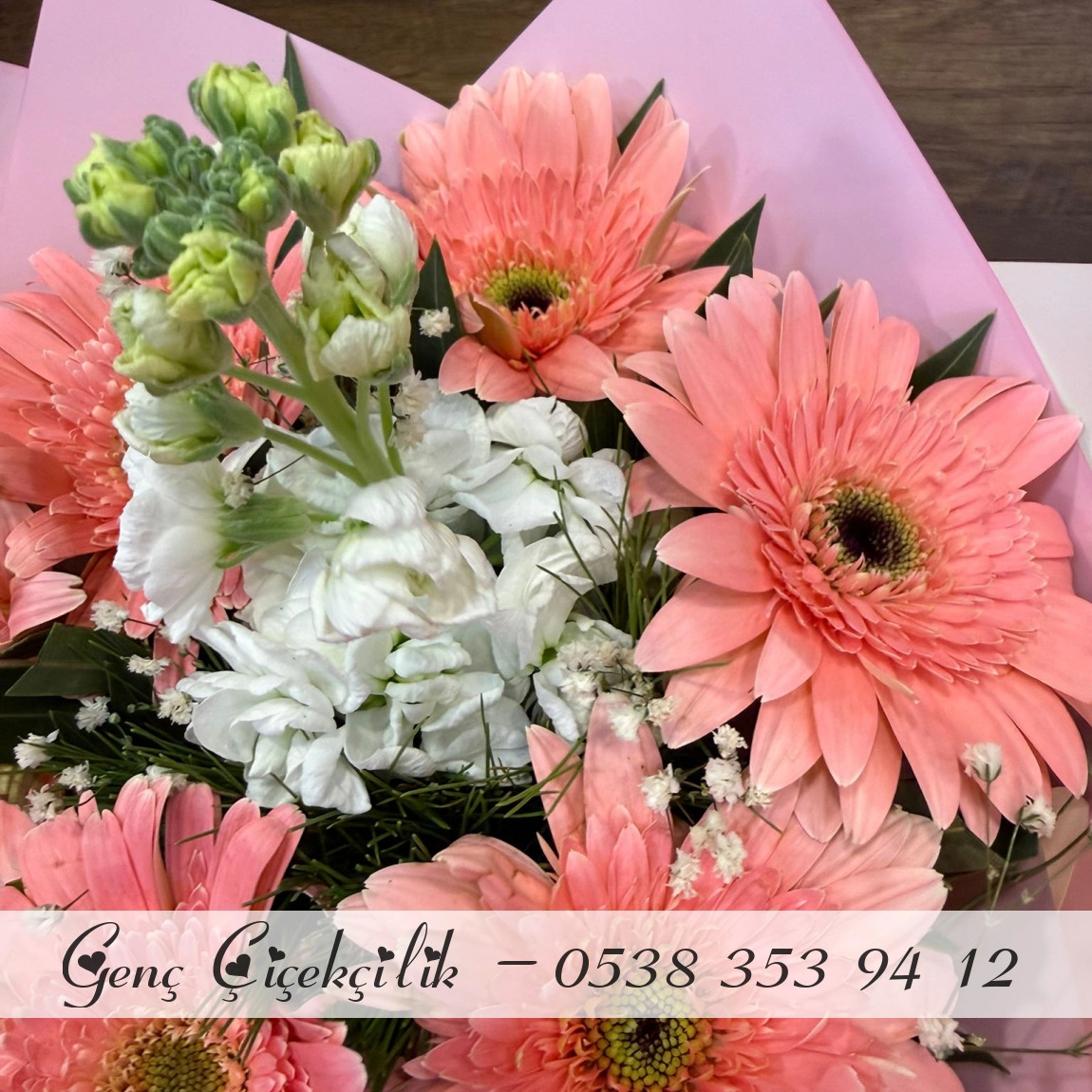 Renkli Gerbara Buketi